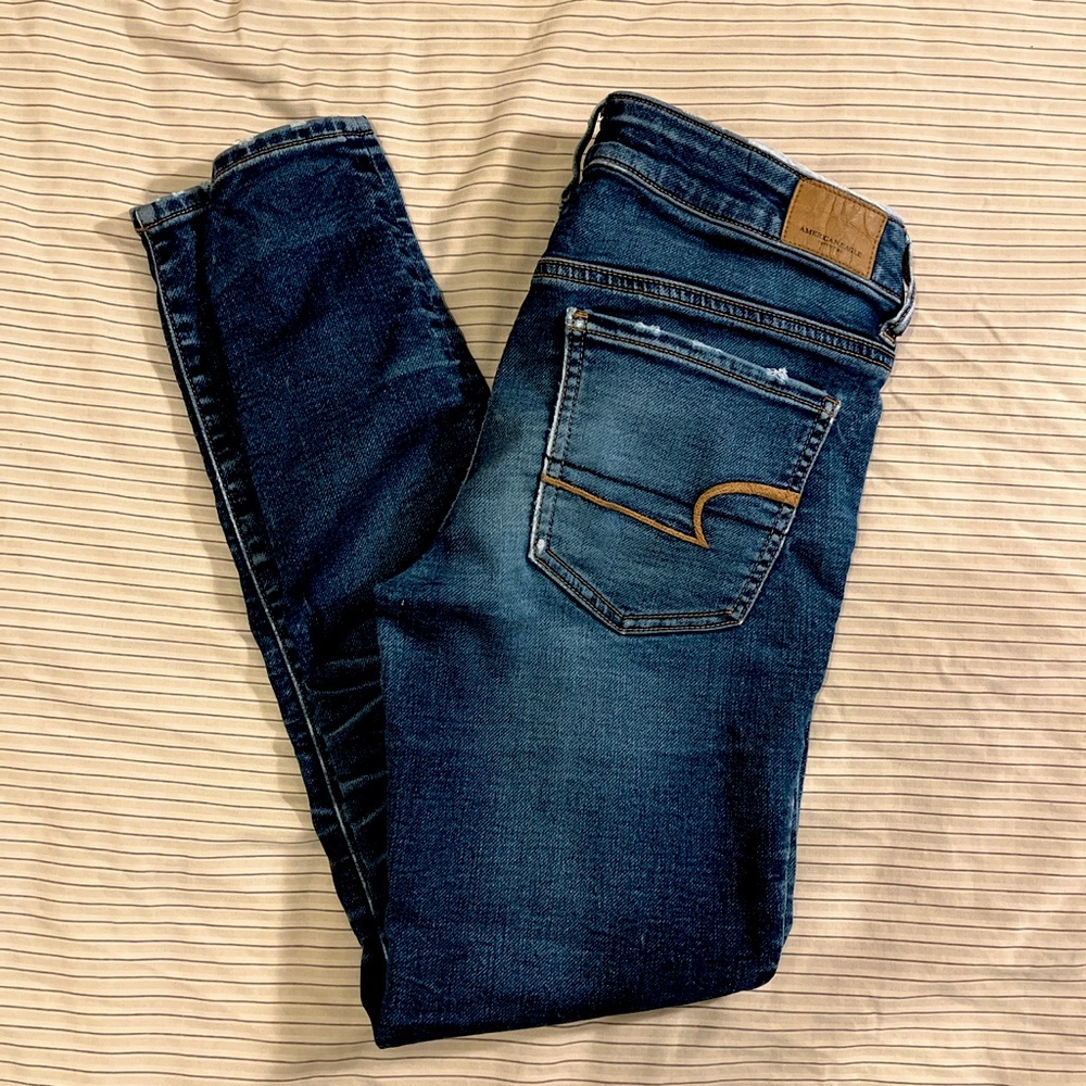 American Eagle super stretchy jeans